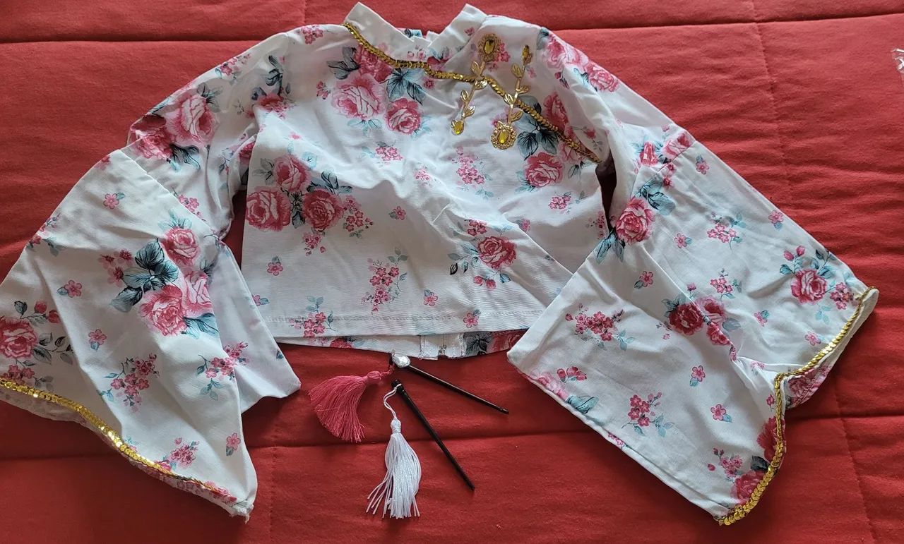 Roupa Oriental
