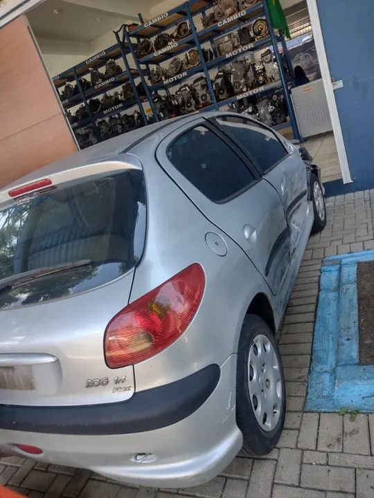 Peugeot 206 SUCATA para retirada de peças - Foto 2