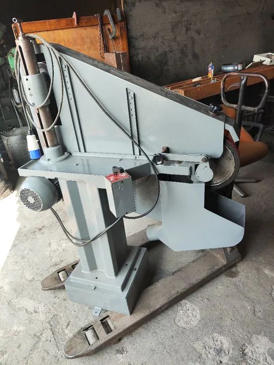 Lixadeira de cinta industrial