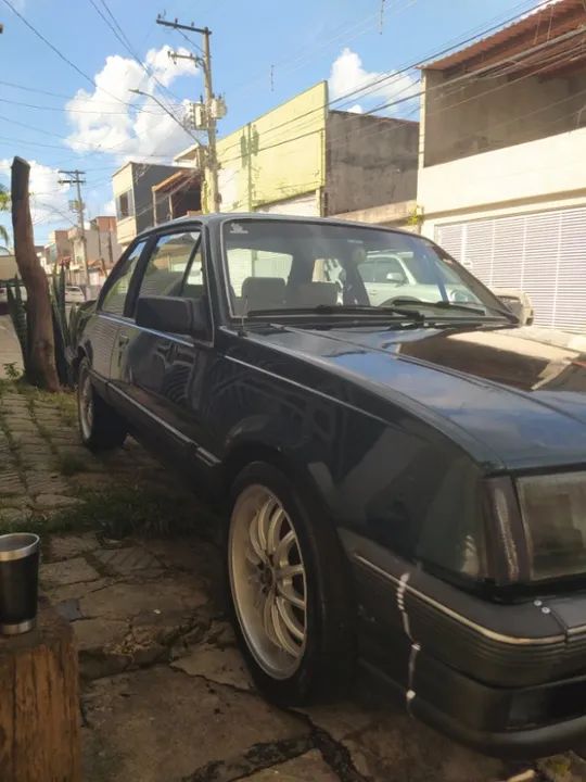 MONZA CLASSIC SL/E com suspensão a ar e interior reformado, 1990 gasolina 2.0. - Foto 4