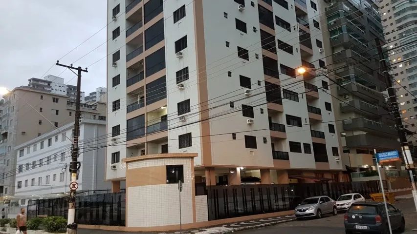 Apartamento no Canto do Forte - Praia Grande - SP, 2 dormitórios, PÉ NA AREIA.