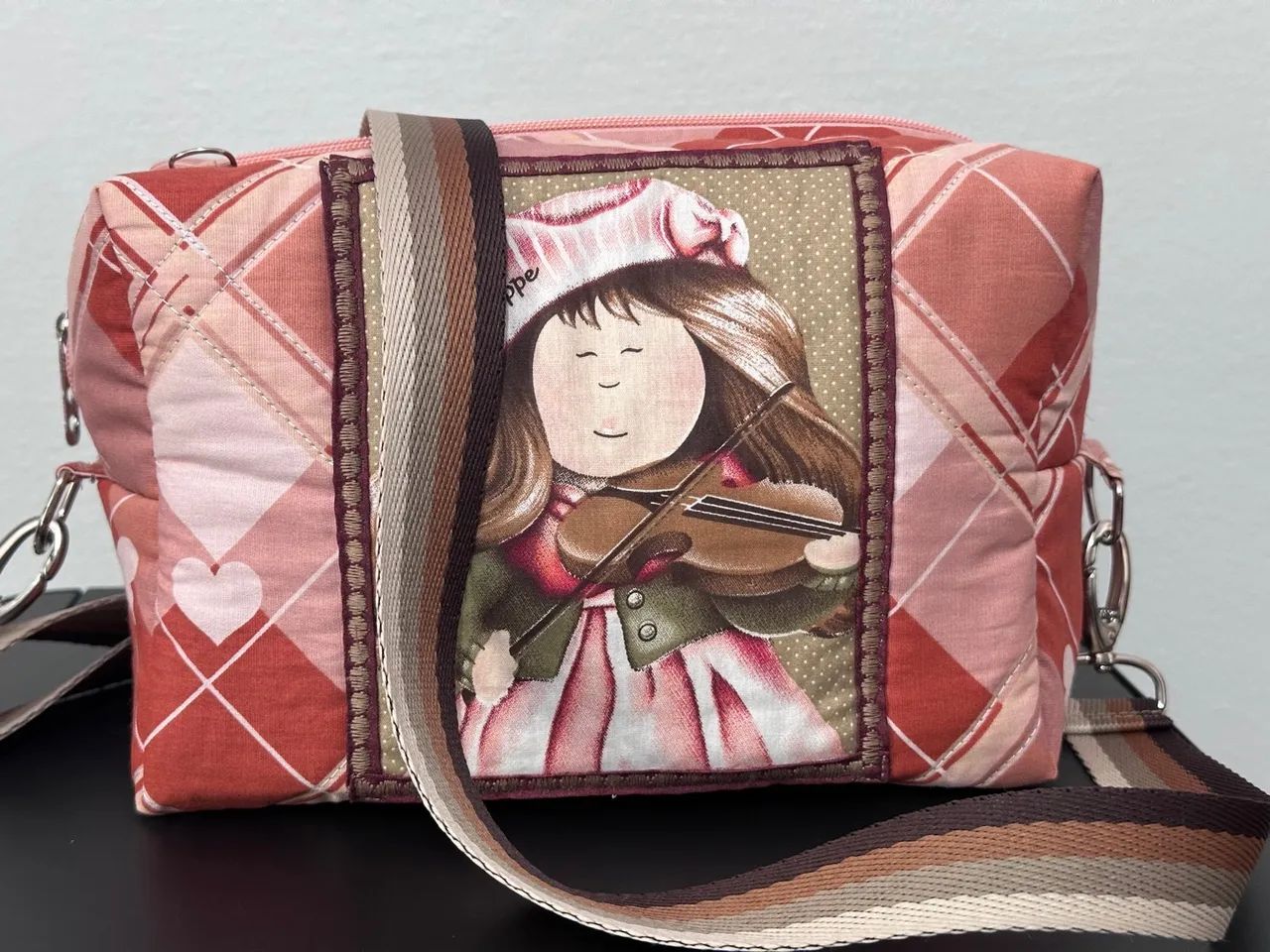 Bolsa Box Menininha Violino Rosa e Marrom - Foto 5