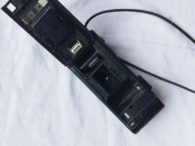 Câmera Analógica Canon Snappy 50 CAFS Auto Focus Lente 35mm/RARA/NÃO FUNCIONA - Foto 3