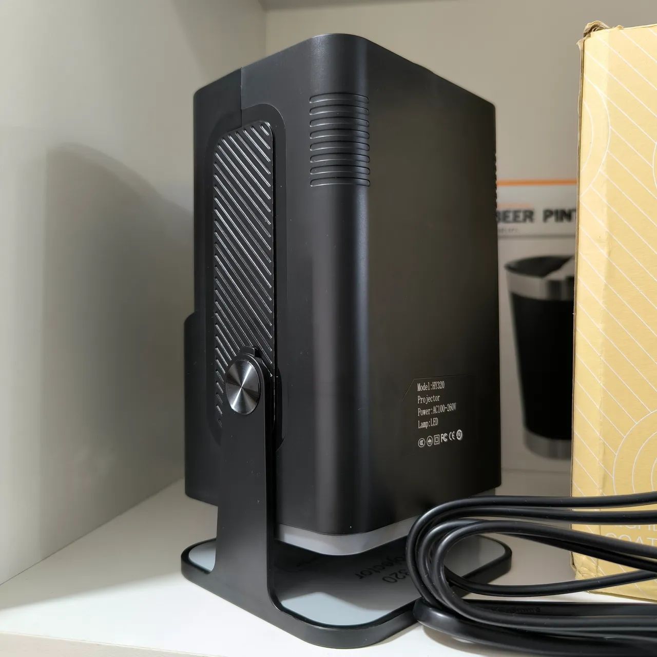 Projetor Android smart telão Wi-Fi Bluetooth  - Foto 4