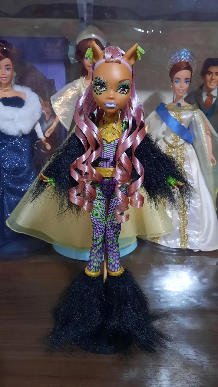 Boneca Monster High - Clawdeen Wolf Ghouls Rule