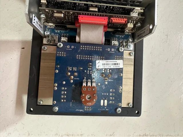 Digimod Powersoft PFC 2 115 - 230. V 50 - 60 HZ. 600 1600 watts Rms em 4 ohms  - Foto 4