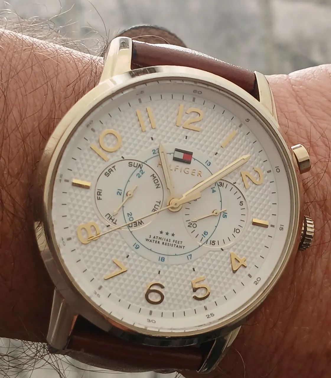 Relógio Tommy Hilfiger original muito bonito e raro, item de coleção. 