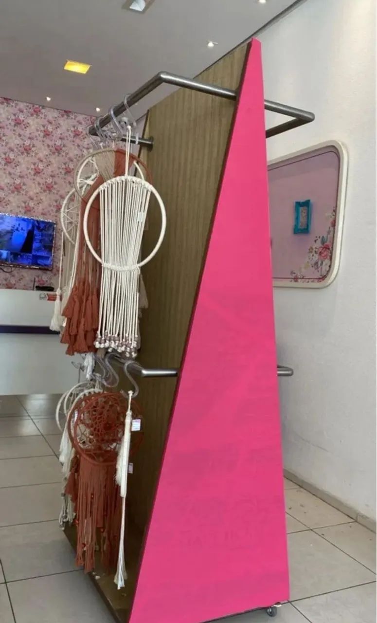 Expositor ou arara de roupas64842836650627121