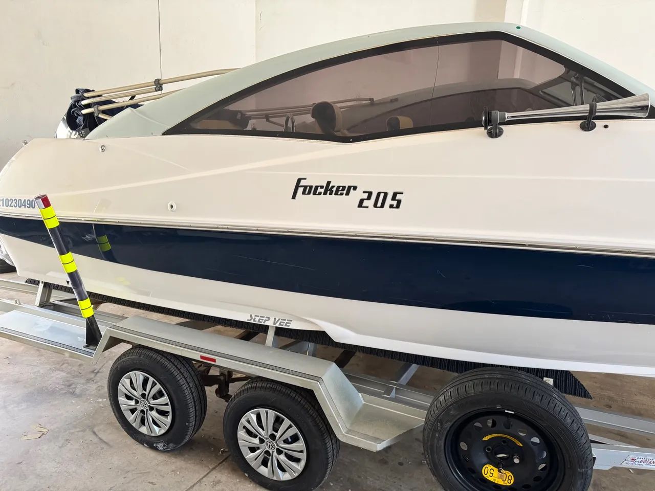 Lancha Focker 205