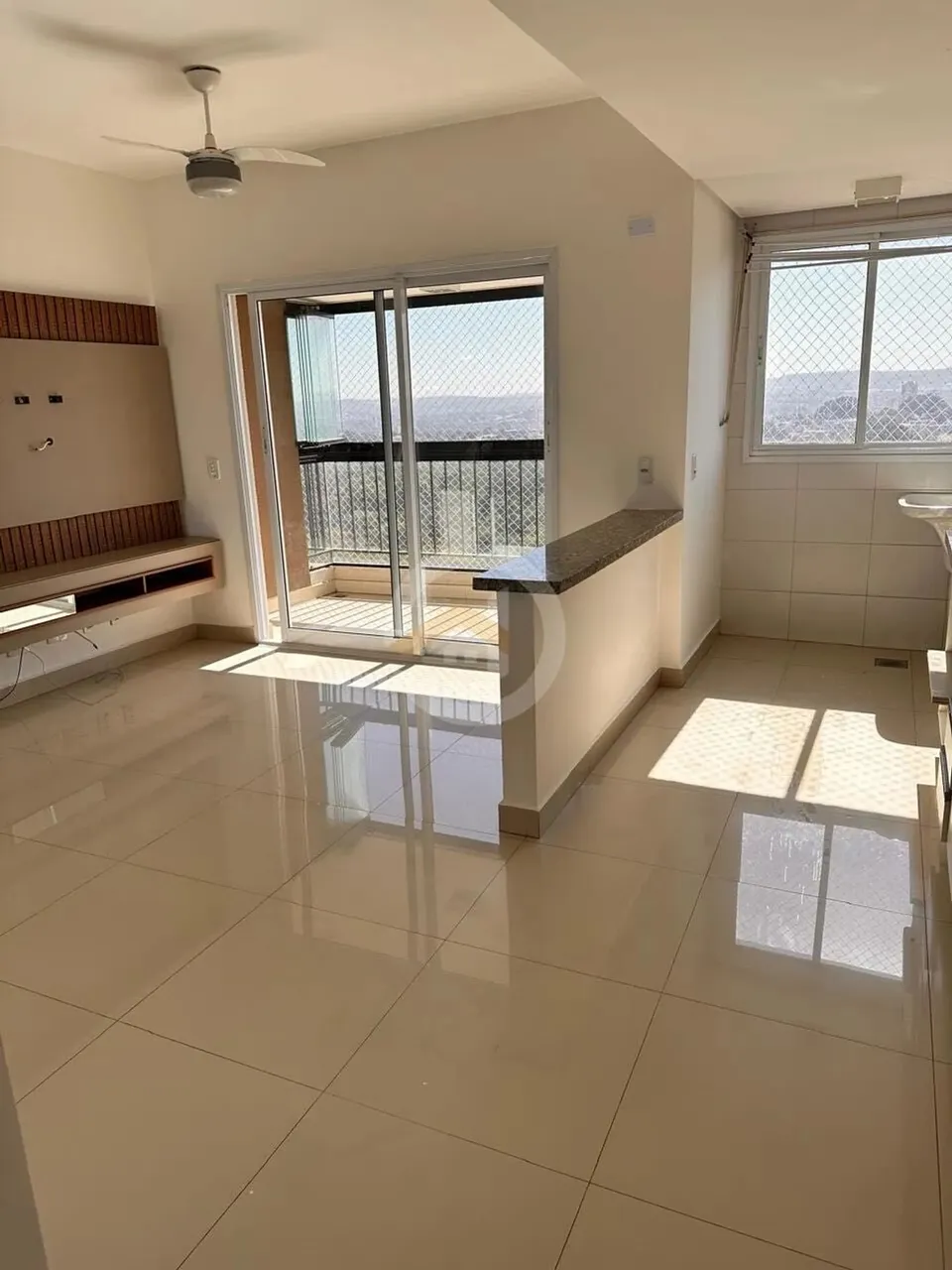 Apartamento com 2 quartos Setor Central