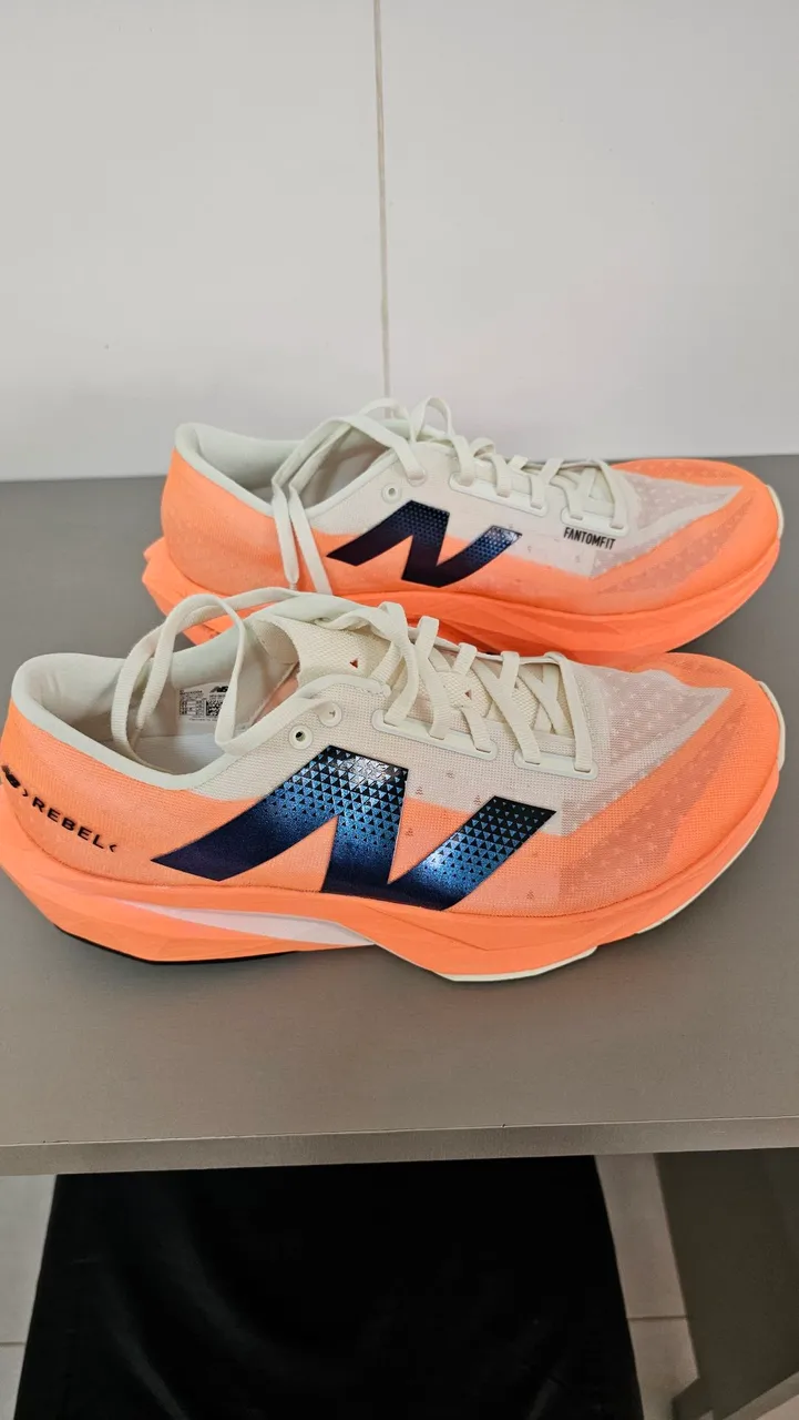 Tênis New Balance Rebel V3 - Conforto e Performance