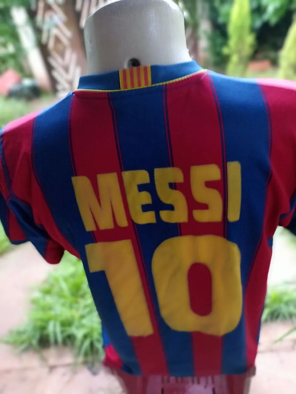 Camisa de Futebol Barcelona Messi #10 licenciada 