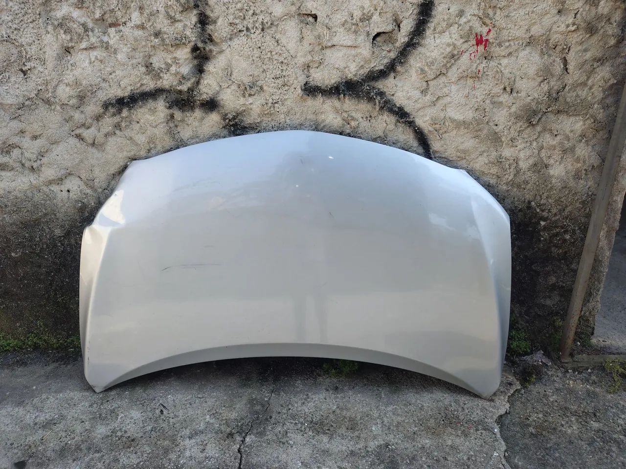 Capô dianteiro Toyota Corolla 2009 a 2014 original c detalhe 