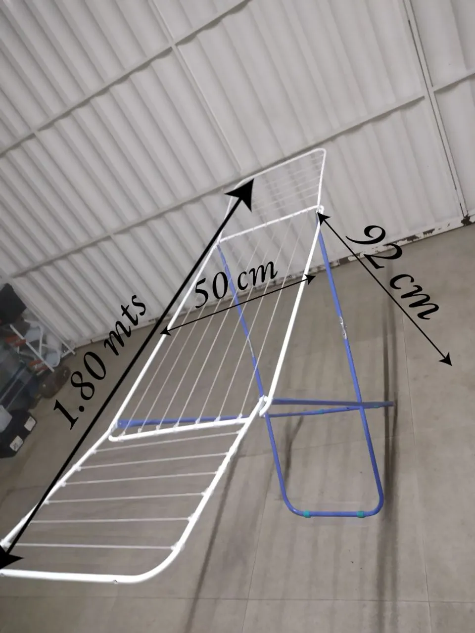 Varal de Chão Dobrável - 1.80m