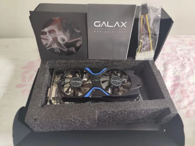 Ótimo estado! [Placa de Vídeo Galax NVIDIA] usado, funcionando perfeitamente