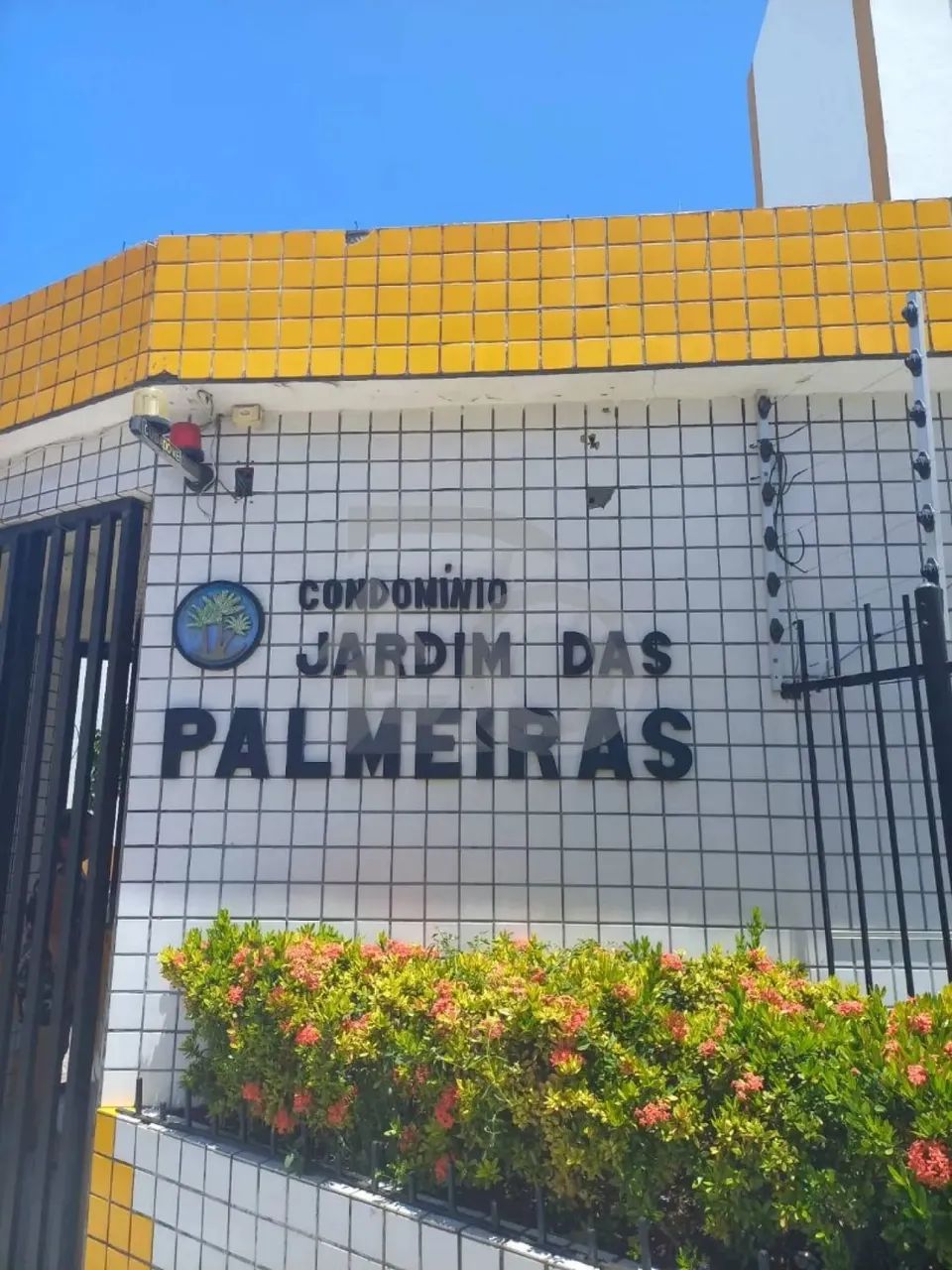 Apartamento no Condomínio Jardim das Palmeiras com 3 Quartos, Dependência, Garagem e Lazer - Foto 5
