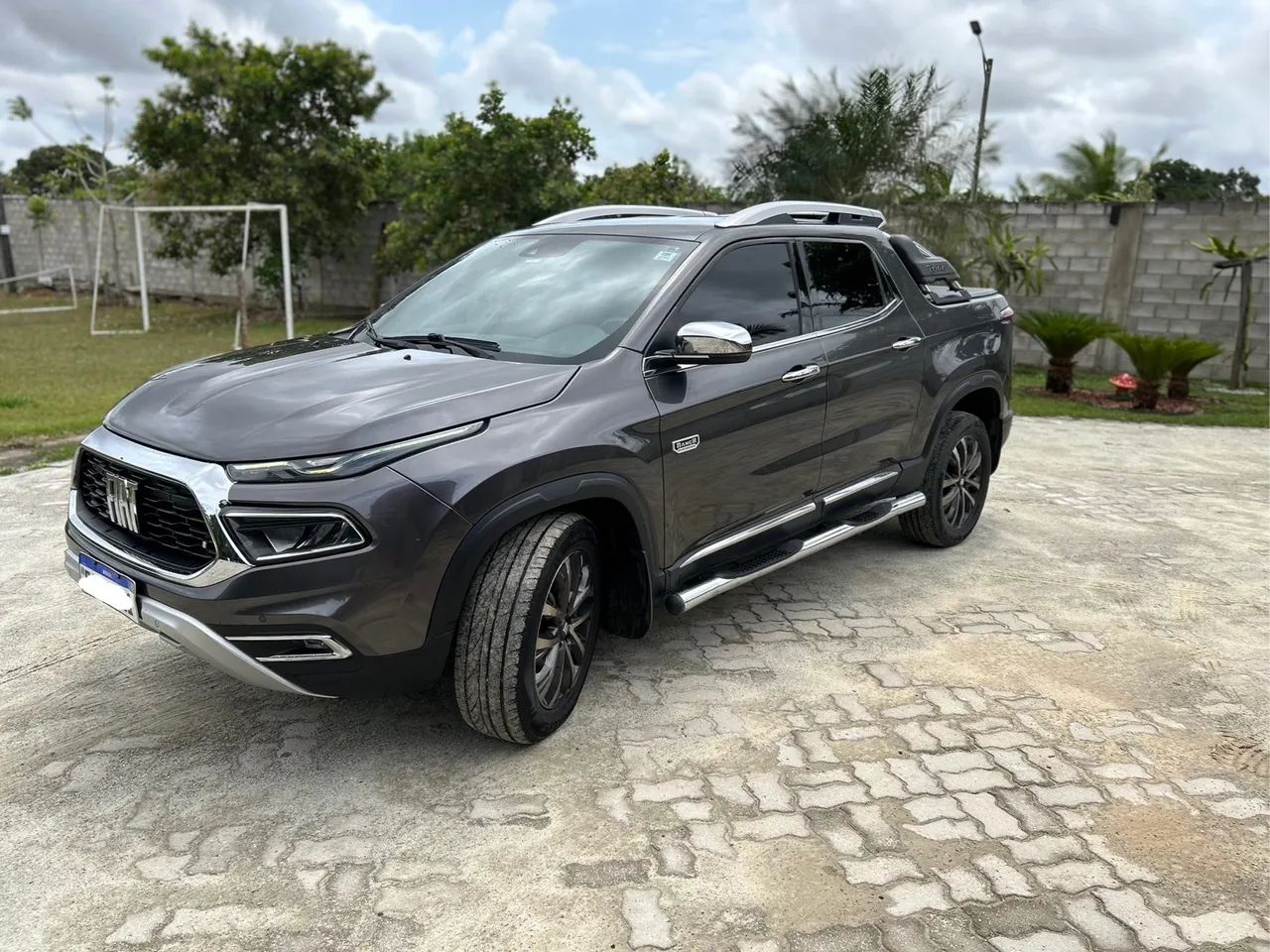 Vendo  FIAT TORO RANCH AT9 4X4  - Foto 3