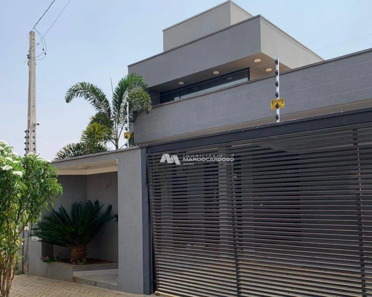 Casa com 3 dormitórios à venda, 119 m² por R$ 600.000,00 - Estância Jockey Clube - São Jos
