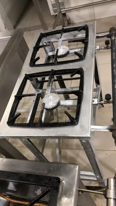 Limpeza e manutenção de fogão industrial fonos chapa e charbrolle - Foto 2