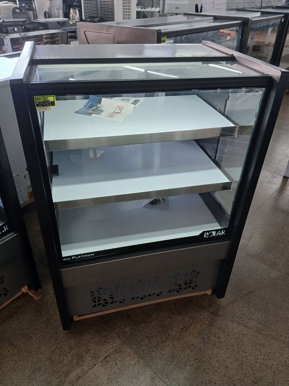 Balcão Vitrine Natural Platinum 0,80m Polar