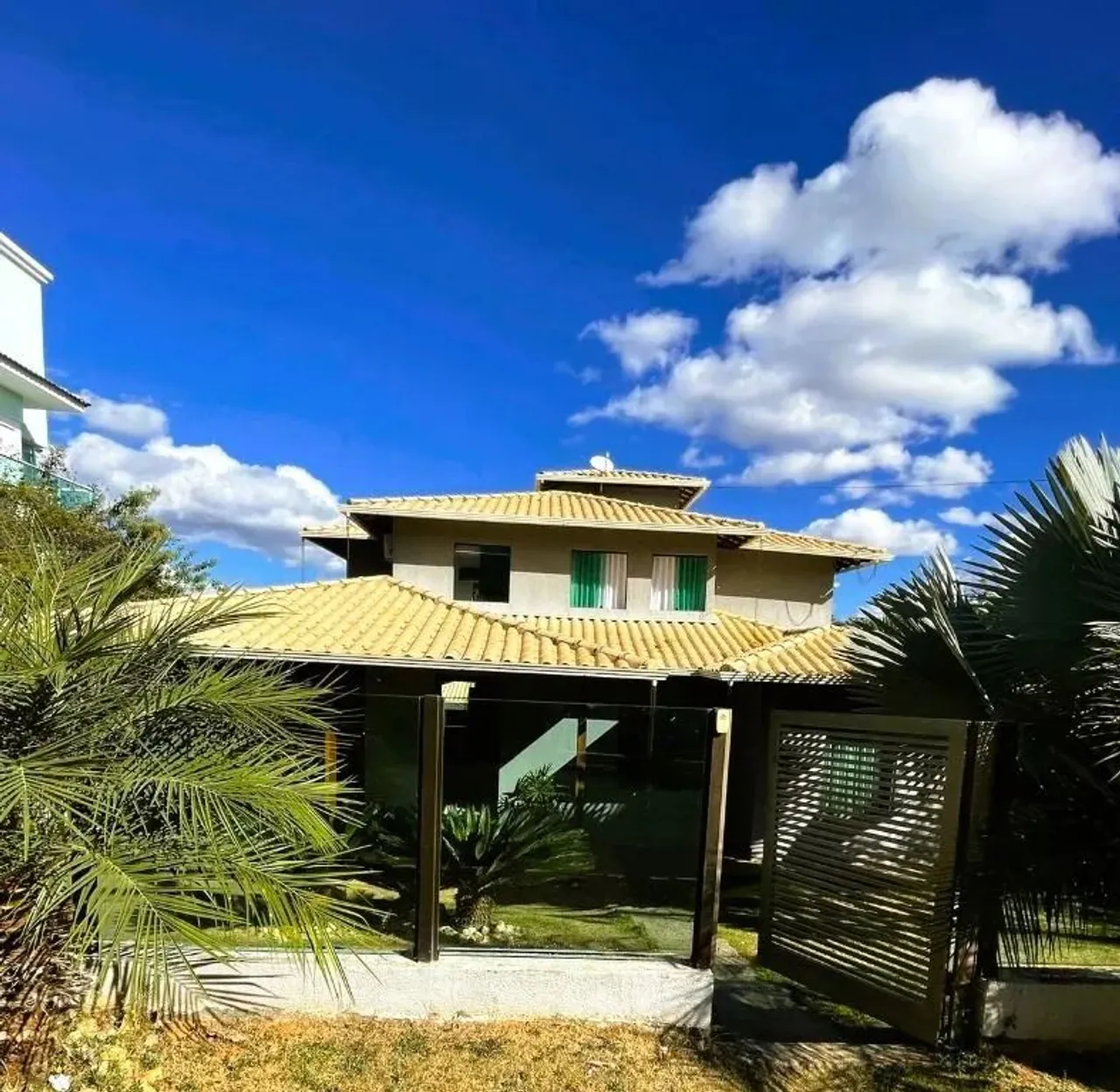Marina Carvalho Imoveis Aluga Casa com 4 quartos 450 m² por R$12.000.00 - Condomínio Jardi