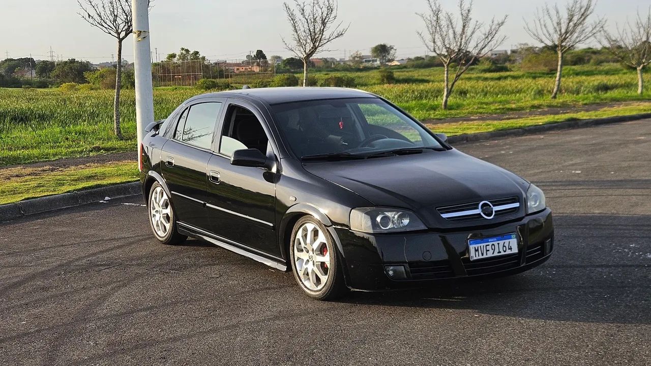 Astra Hatch Elegance 2005