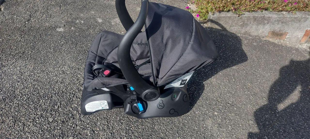 Carrinho de Bebê Galzerano mais bebê conforto  - Foto 6