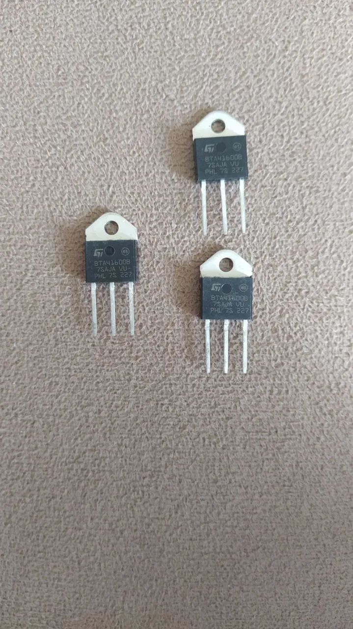 Transistor BTA41600B Triac 40A 600V - Foto 2