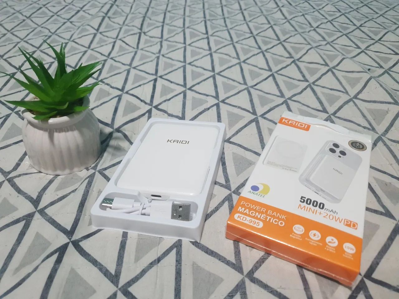 Power Bank Magnético Kaidi KD-995 5000mAh Mini+20W PD, carregador por indução.