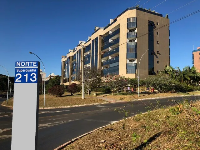 Quatro quartos na asa norte em frente ao parque olhos dagua
