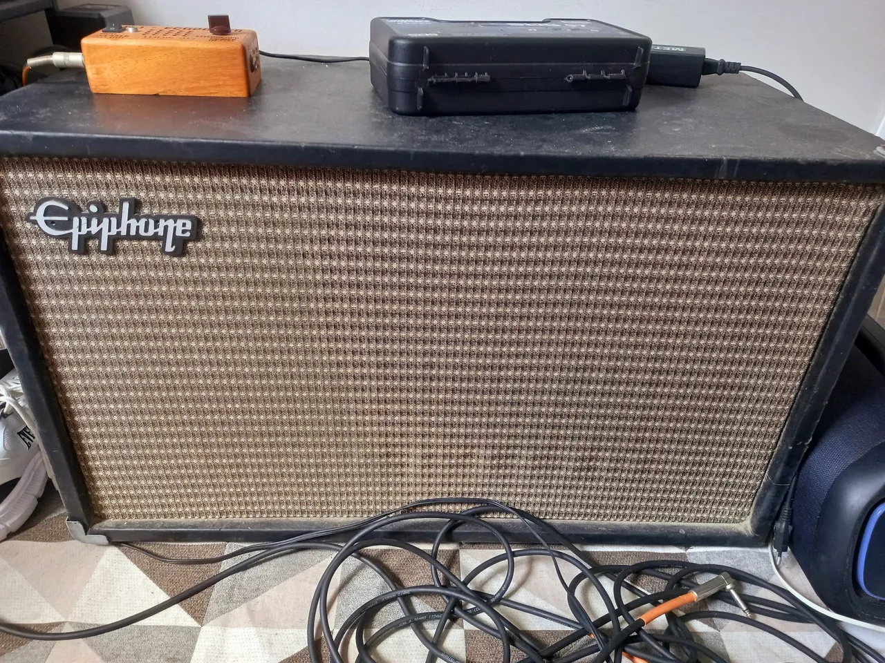 Gabinete 2x12 e Amplificador 100W