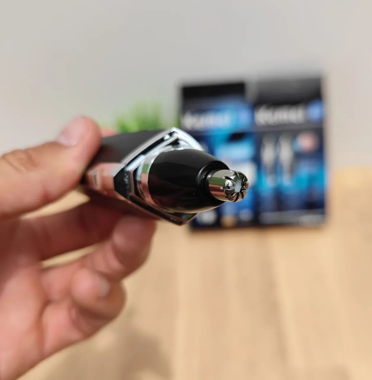 Removedor Aparador de Pelos Nariz Orelha Cortador Kemei - Foto 2