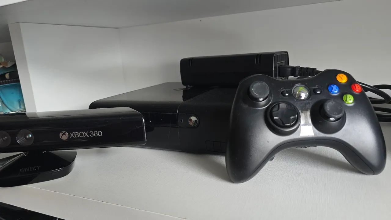 Xbox 360 completo com Kinect