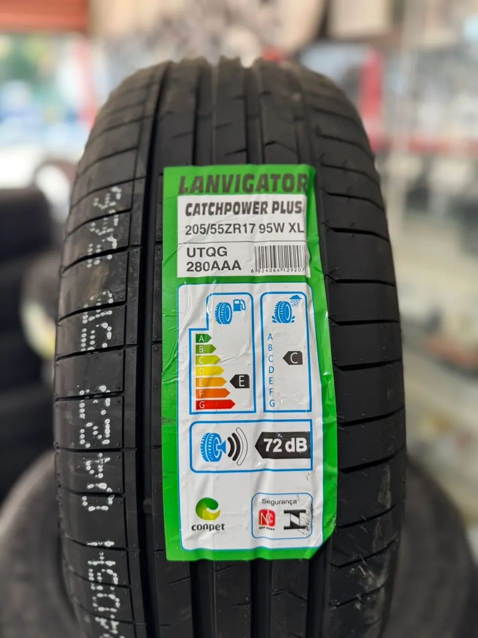 Pneu Lanvigator Catchpower Plus 205/55ZR17 - Peças para carros