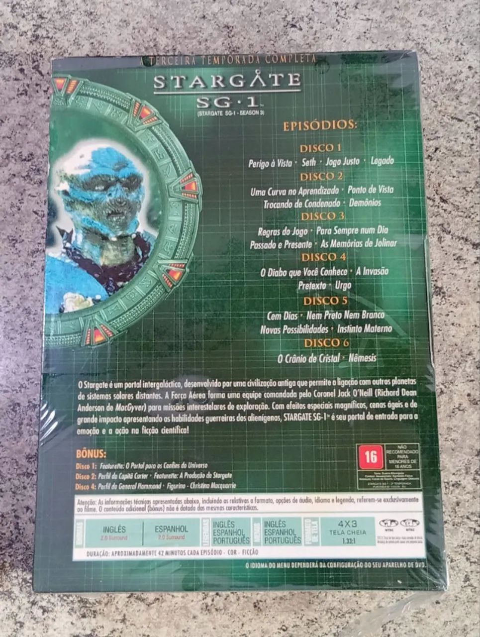 Dvds ORIGINAIS Stargate SG-1 Terceira Temporada Completa - Foto 2