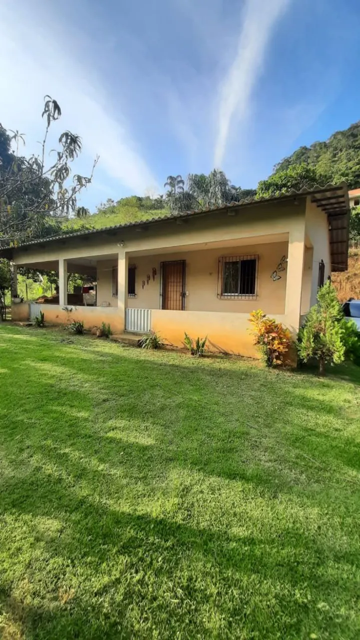 Chácara em Viana com 2700m²