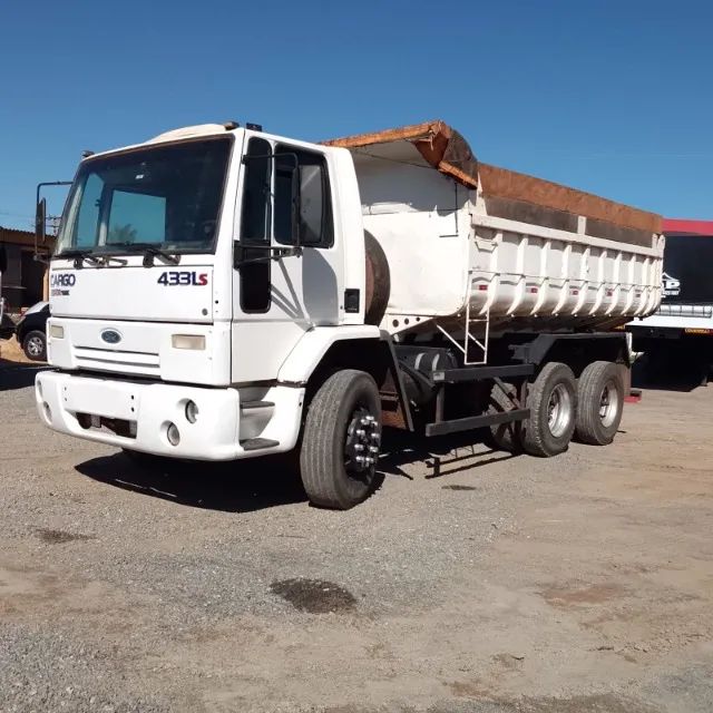 FORD CARGO 4331 2003 6X2 CAÇAMBA 10M3