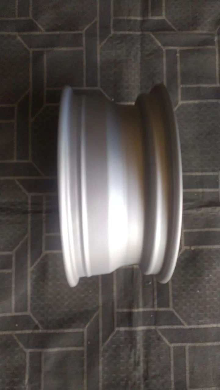 Obs e uma roda só modelo BBS aro 14 ok - Foto 2