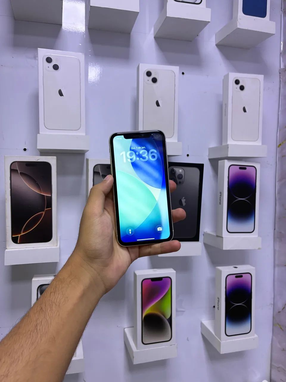 IPHONE 11 64 GB - TELA NOVA  - Foto 2