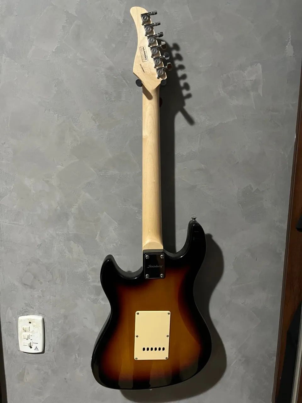 Guitarra Elétrica Strinberg STS-100 - Foto 3