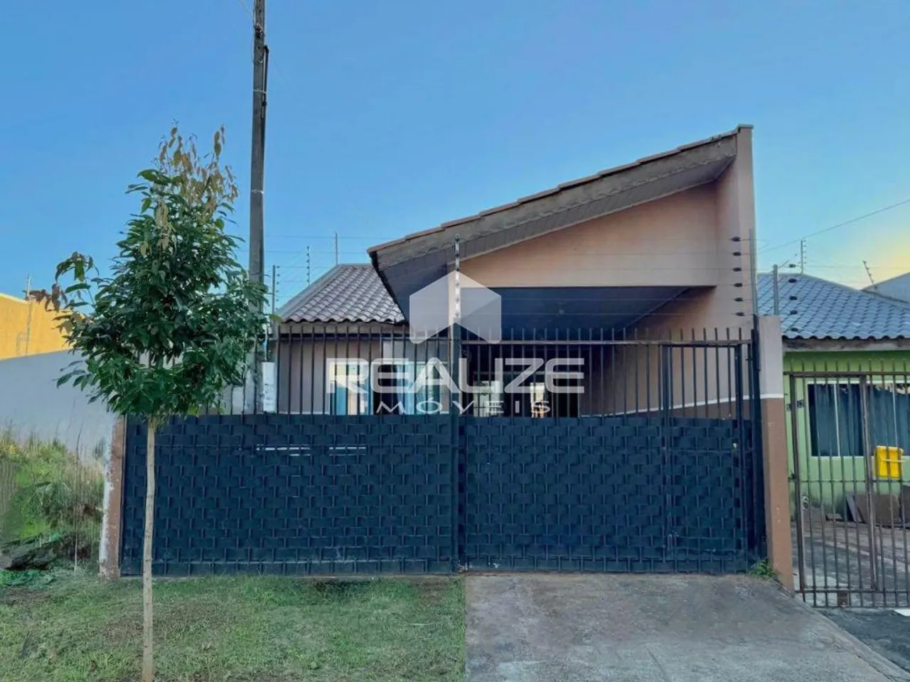 Casa à venda no Jardim Ipê 3 com 2 quartos