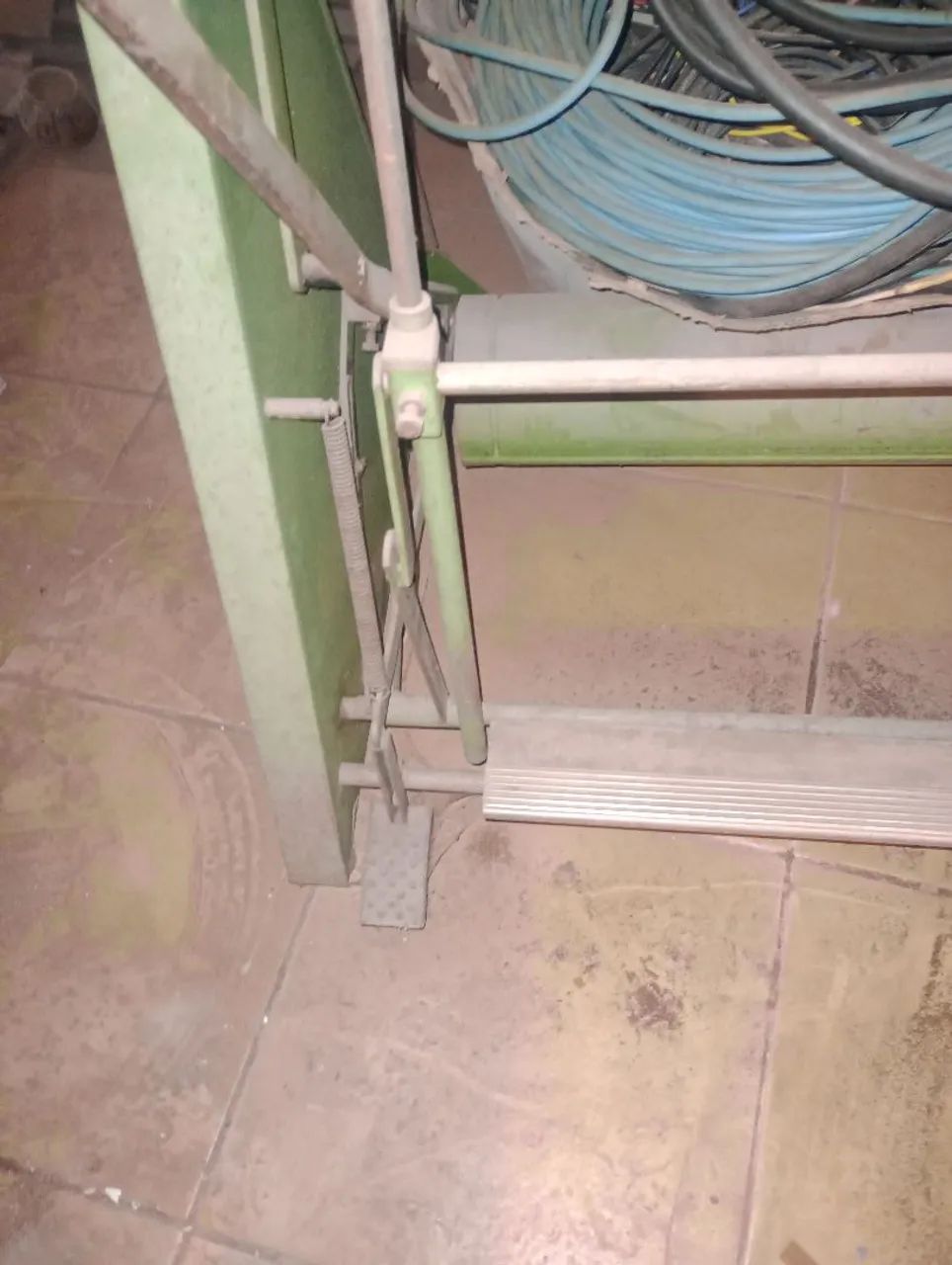 Pranchetas Arquimedes, uma raridade toda funcionando com conta peso para grandes projetos - Foto 6