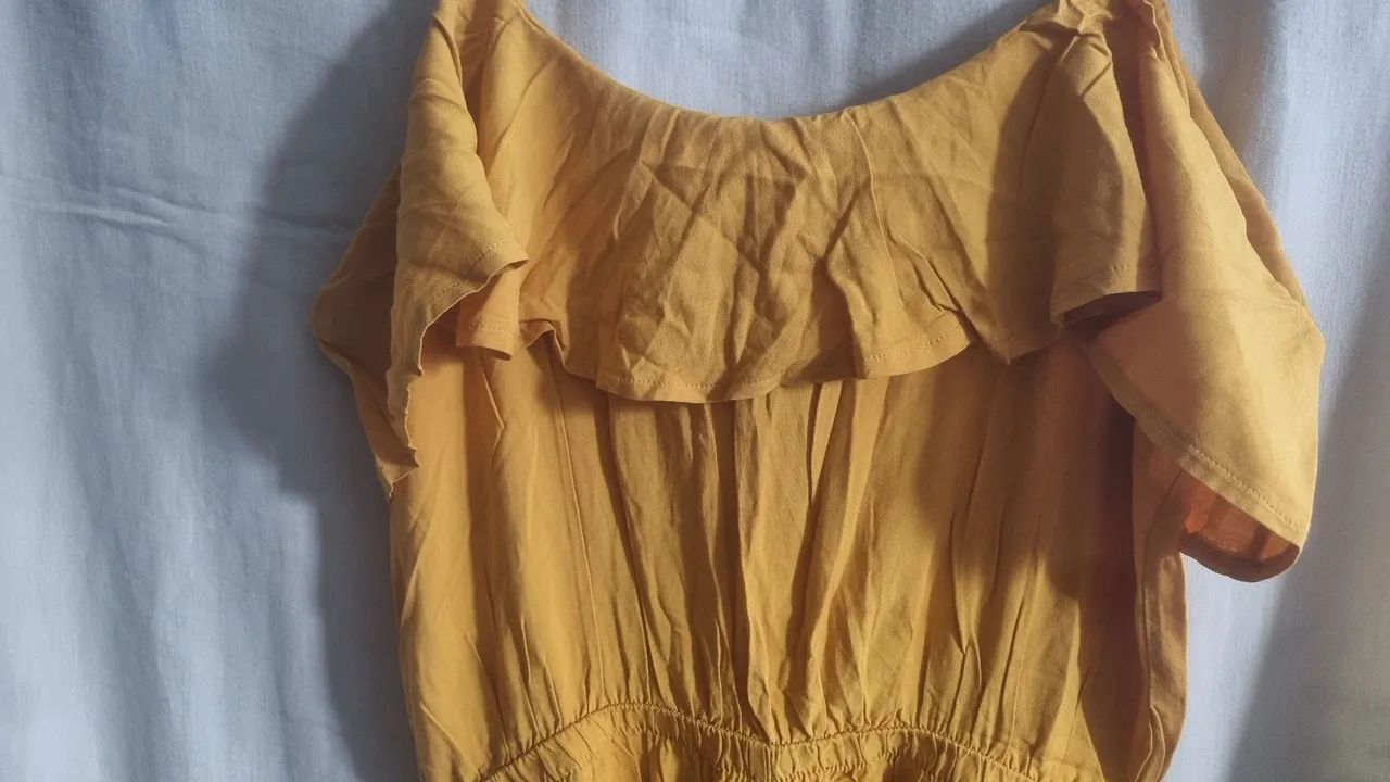 Macacão longo amarelo com babados - Foto 5