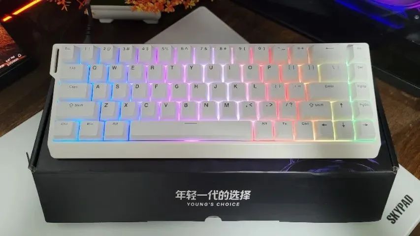Teclado Magnético MCHOSE ACE68 Switch Blue Ice (NOVO)
