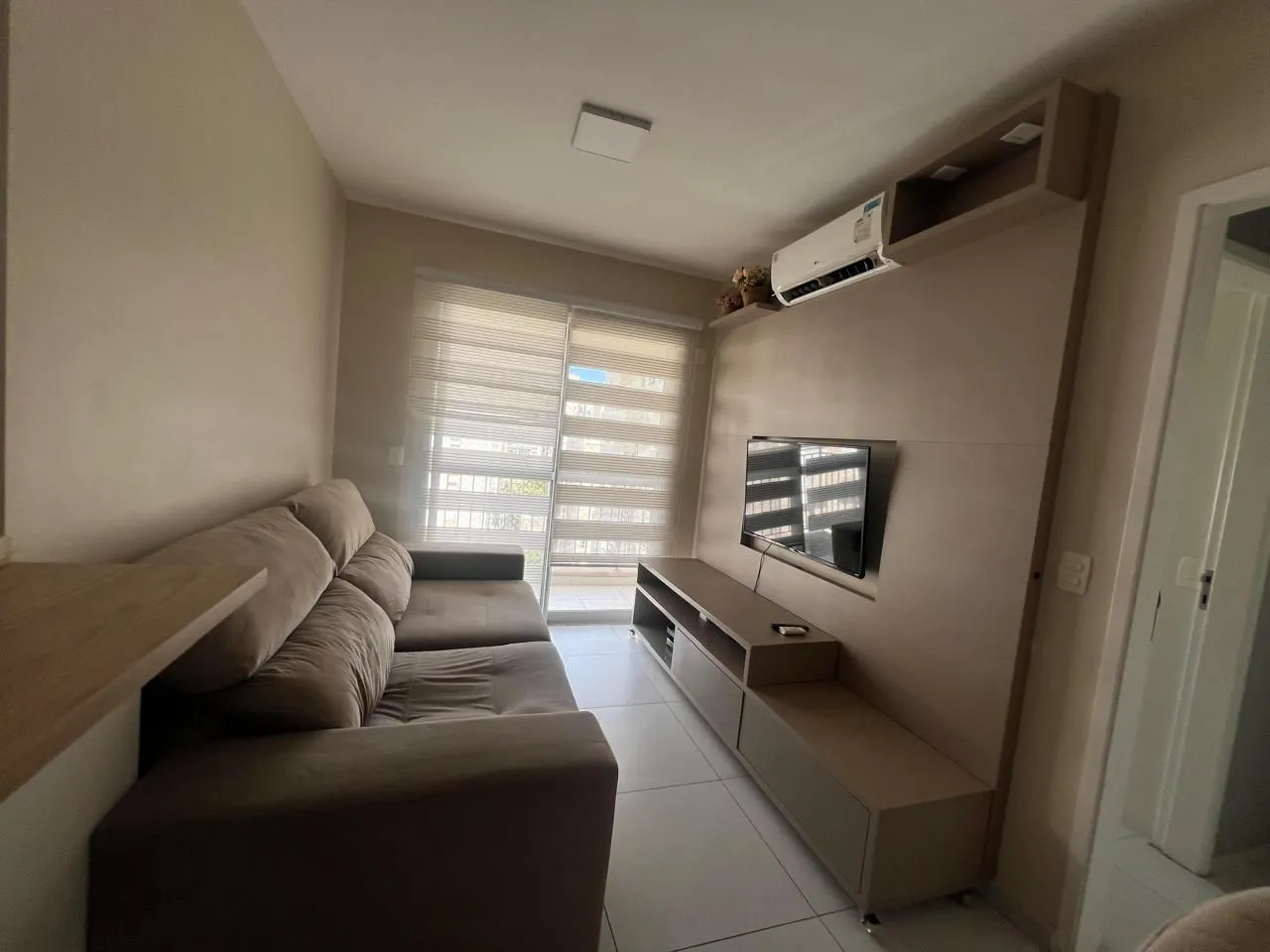 Imóvel para aluguel possui 55m², 2 dormitórios, varanda, mobiliado, ar condicionado - Bel