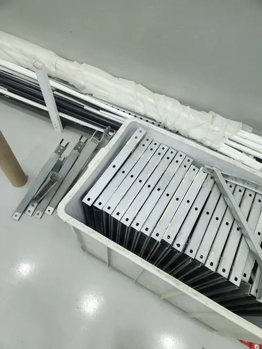 Lote 51 Suportes/mão francesas galvanizadas - Foto 2