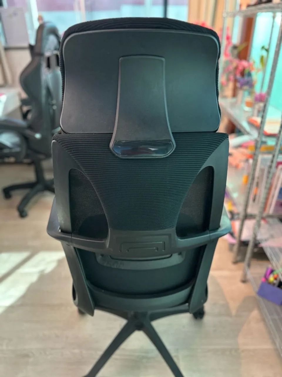 Cadeira de Escritório Giratória com Rodas - Foto 4