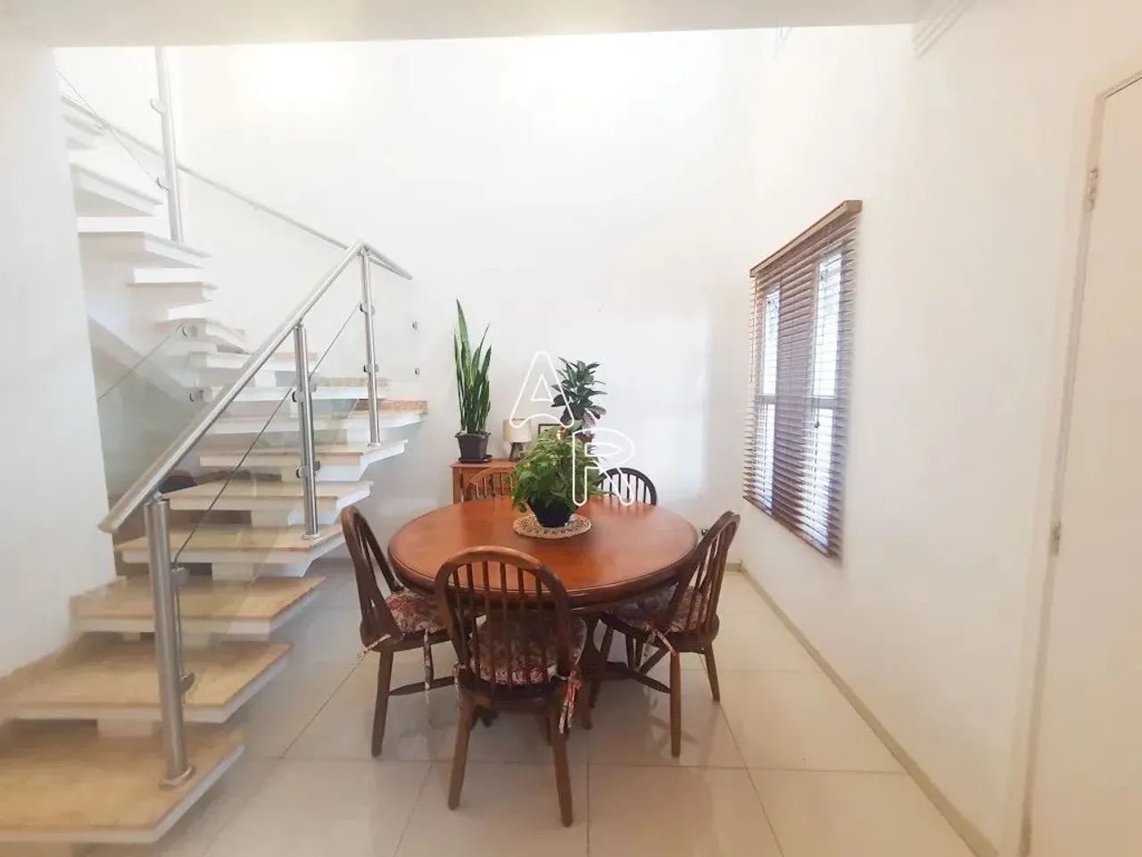 Sobrado Mobiliado com quintal gourmet em condomínio clube com piscina próximo a Granja Via - Foto 5