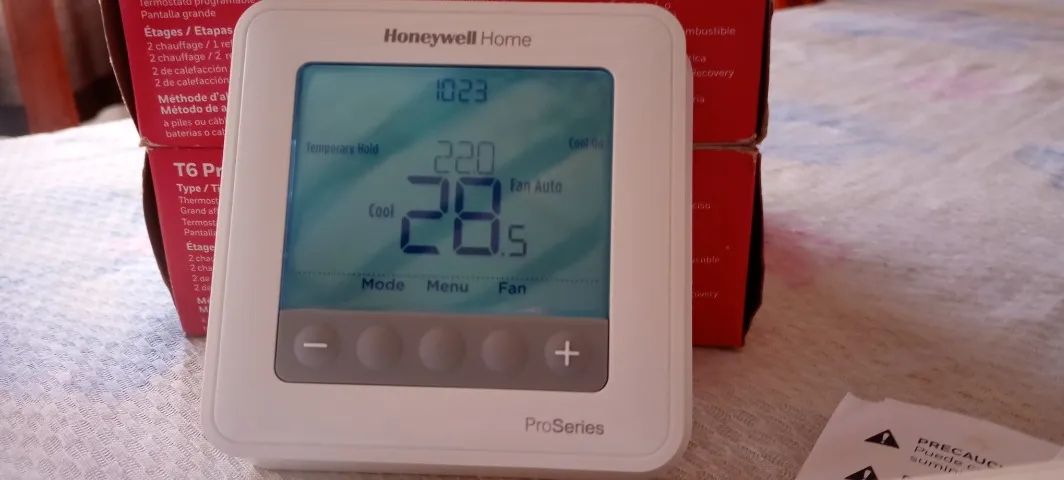 Termostato Digital T6 Pro Th6220u2000