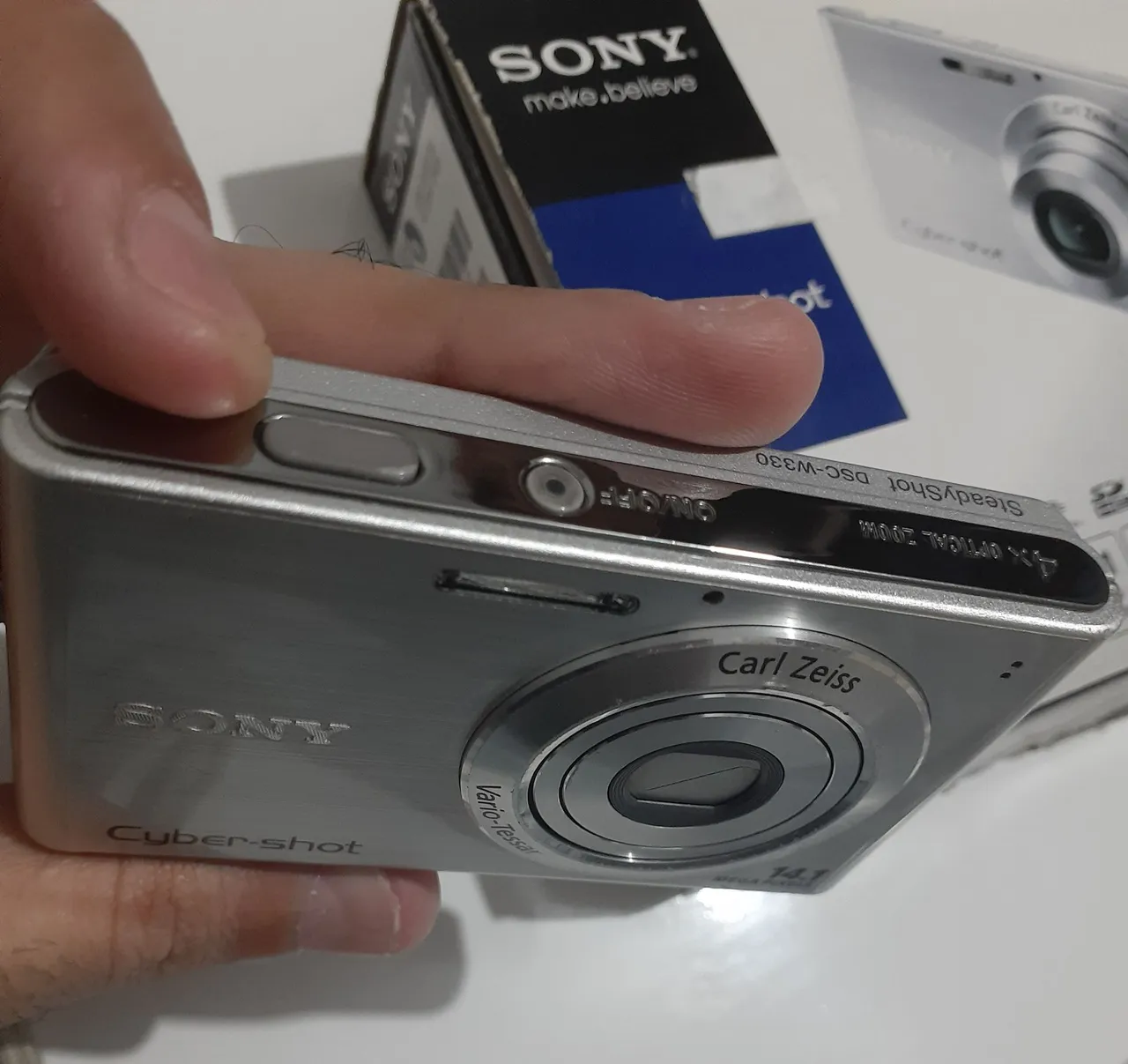 sony cyber shot dsc w320